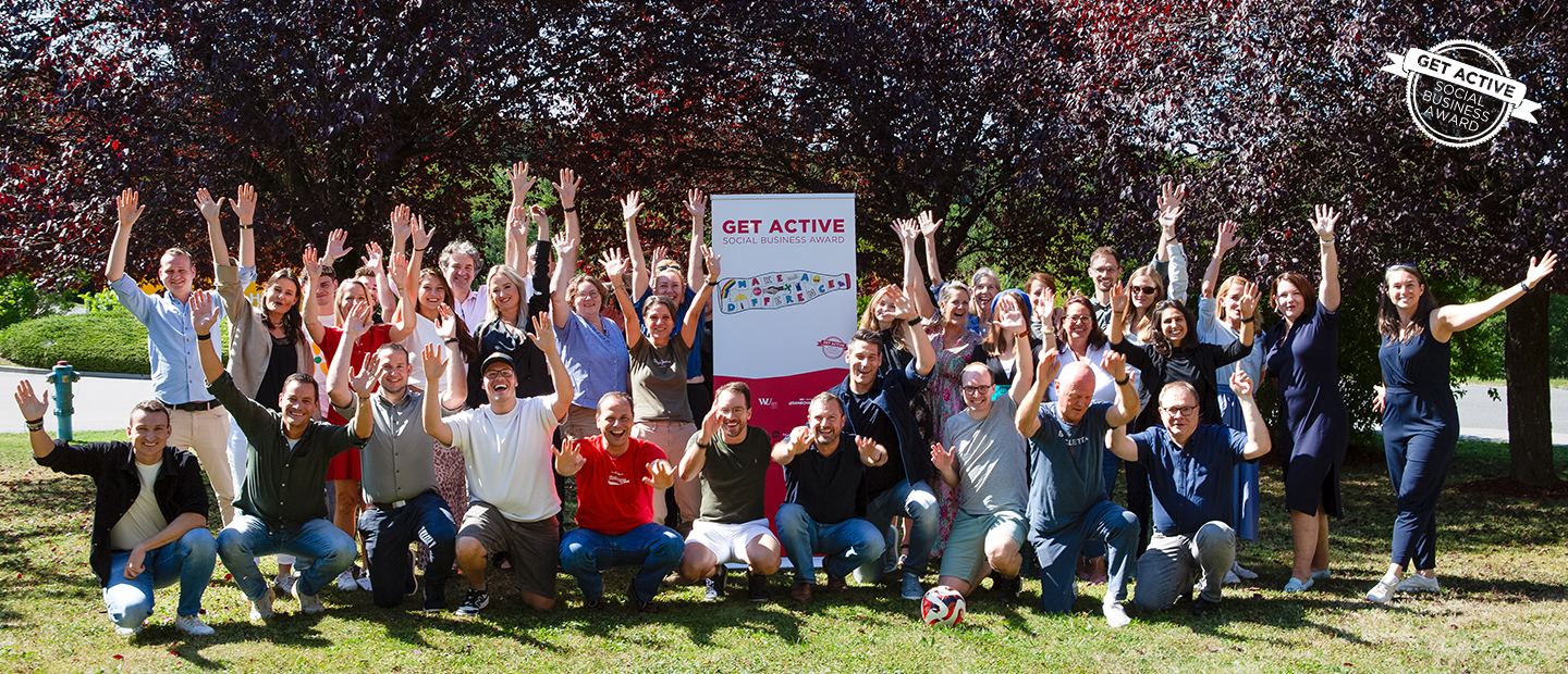 Gruppenfoto der Teilnehmer:innen sowie Coaches am Coaching Wochenende in Stegersbach