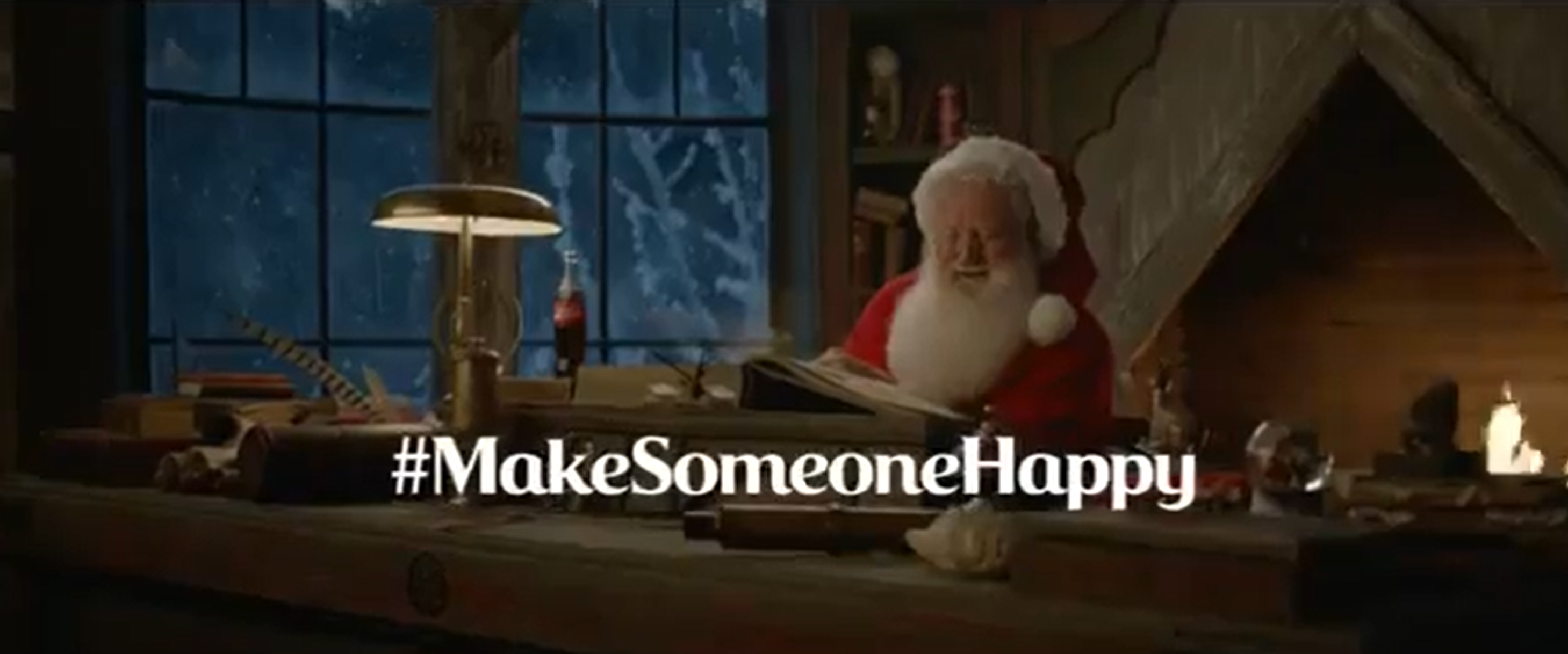 Santa Claus in seinem Büro