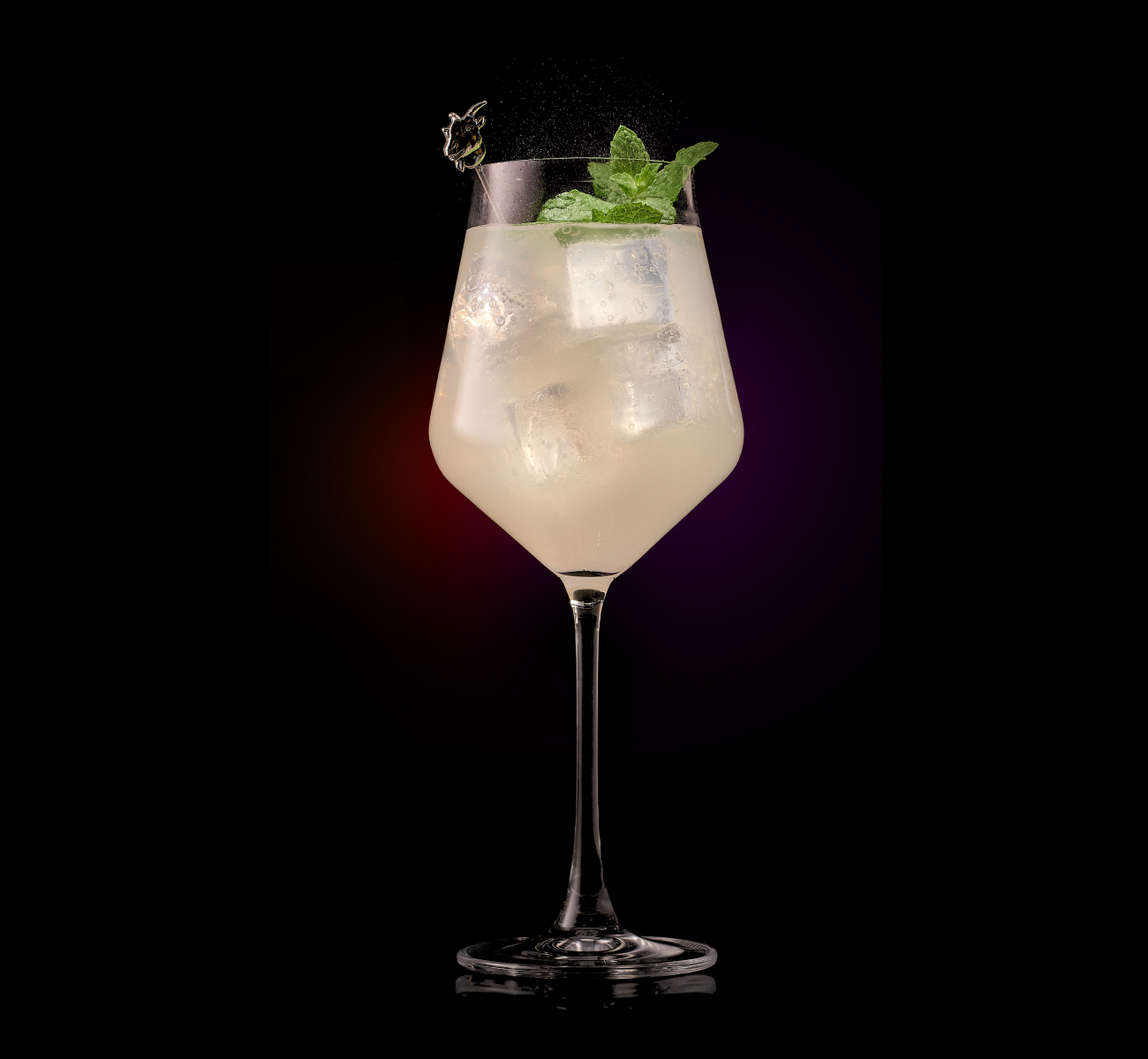 Ingrediente cocktail Sparkling Mojito cu Schweppes Classic Mojito